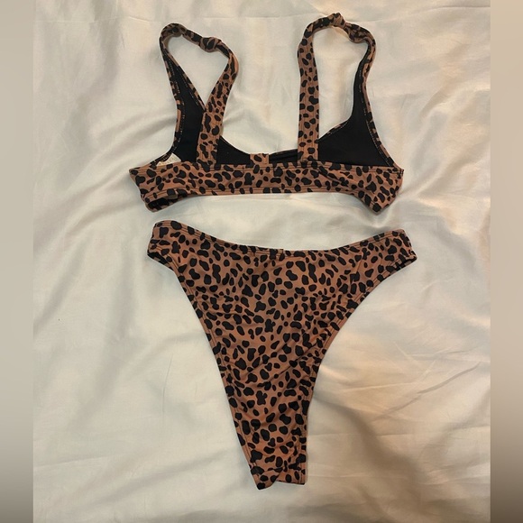 Nasty Gal Cheetah Swimsuit - Picture 6 of 7